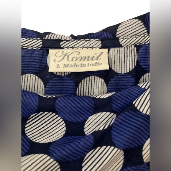 Komil Flowy Top Size L - Picture 5 of 6